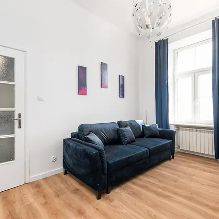 Nowy Swiat 28 By Homeprime Varsavia